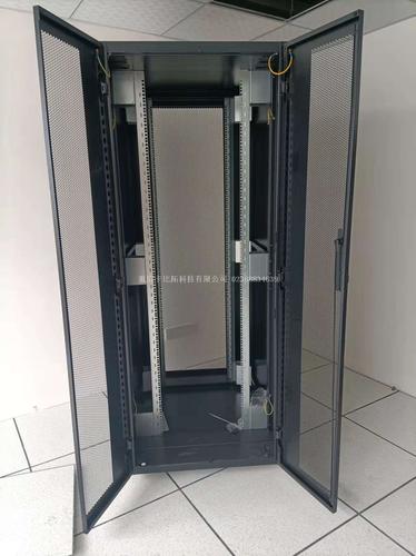 圖騰機(jī)柜PF8242 本款無現(xiàn)貨，需要下單交期以工廠回復(fù)為準(zhǔn)